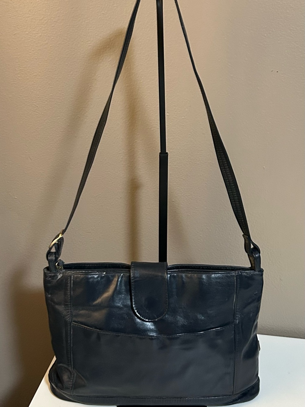SAS Vintage Navy Blue Shoulder Bag Leather Adjustable Strap Bag Charm